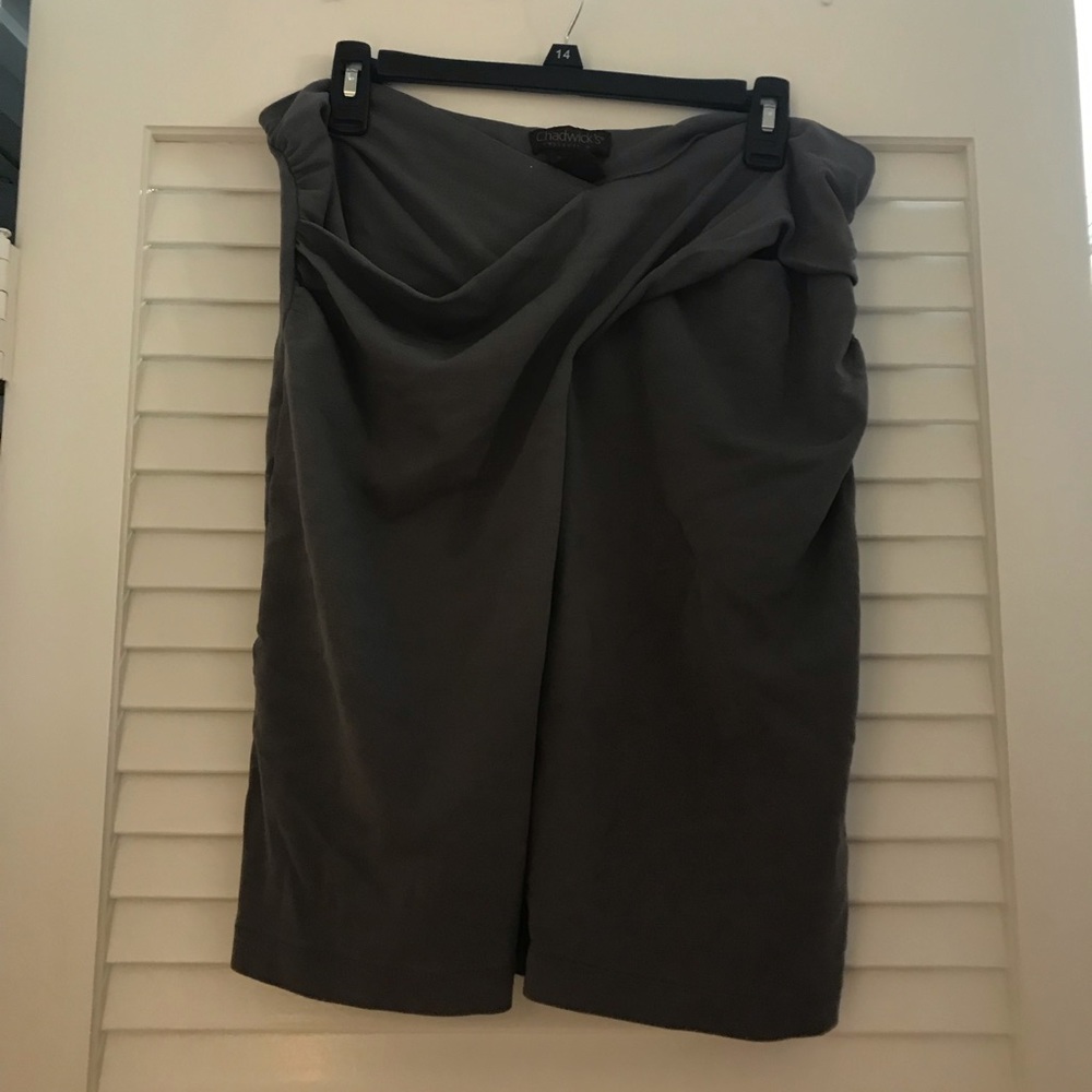 Gray pull on skirt